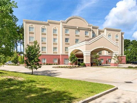 hotels in covington louisiana.